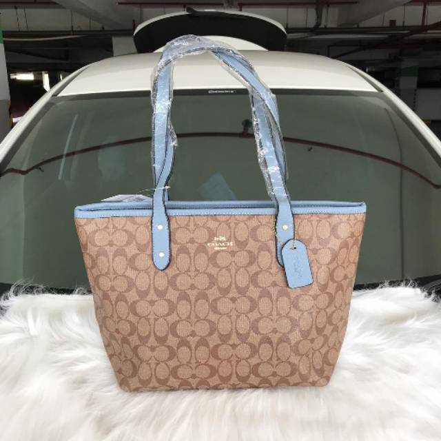 COACH TOTE SIGNATURE