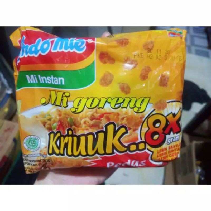 

mi instan / mi goreng / indomi goreng kriuk 8x