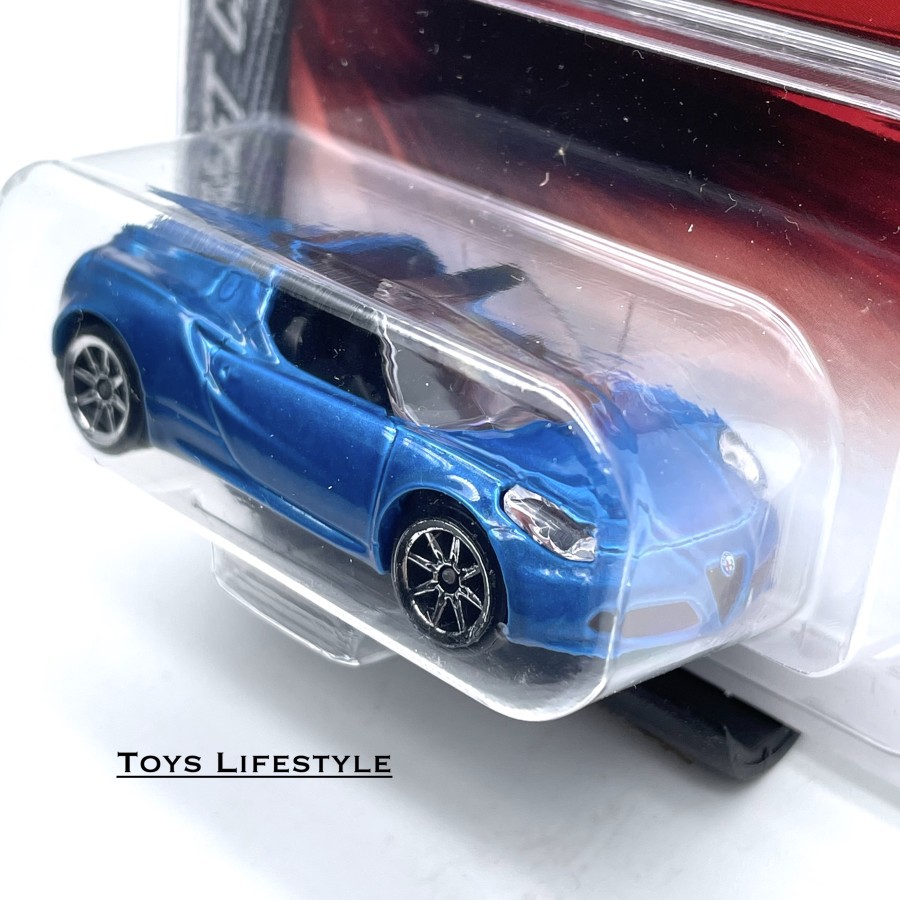 Mobil Majorette Diecast - Alfa Romeo 4C Spider Convertible 1:64 (Biru)