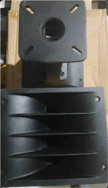 Corong horn tweeter besi model line array 15x18 drat dan baut