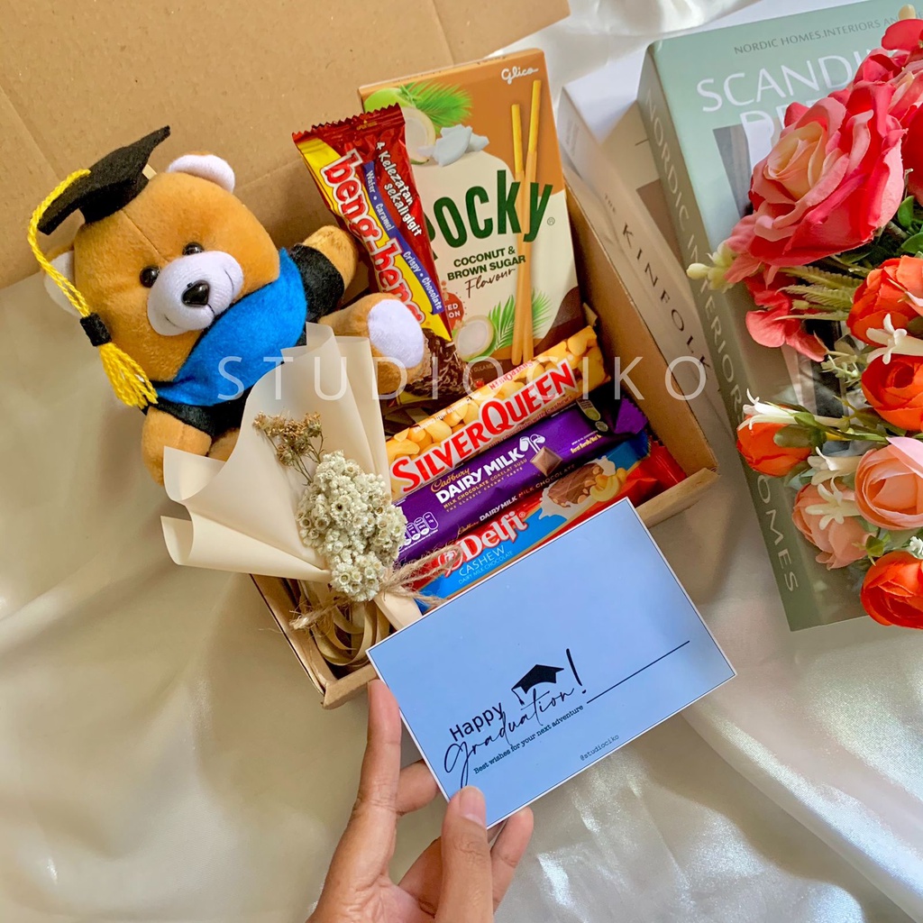 Kado Ulang Tahun Cewek Cowok Wisuda Ultah Hampers Coklat Valentine Gift Box Birthday