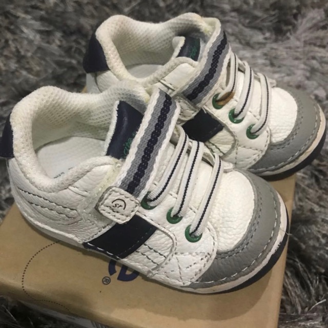 baby shoes stride rite