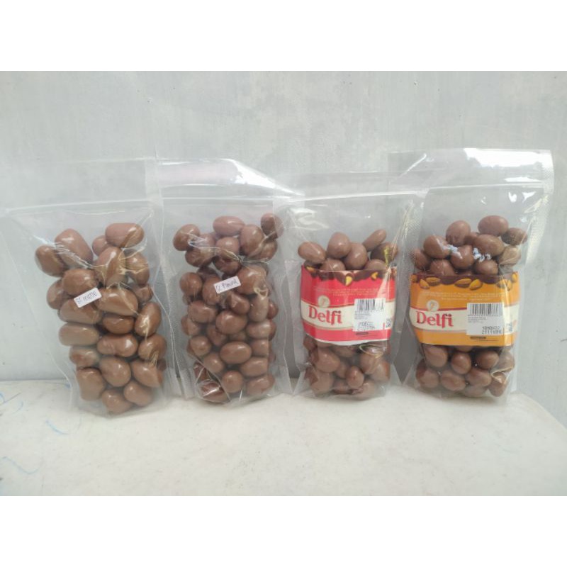 

aneka coklat kemasan 250gr