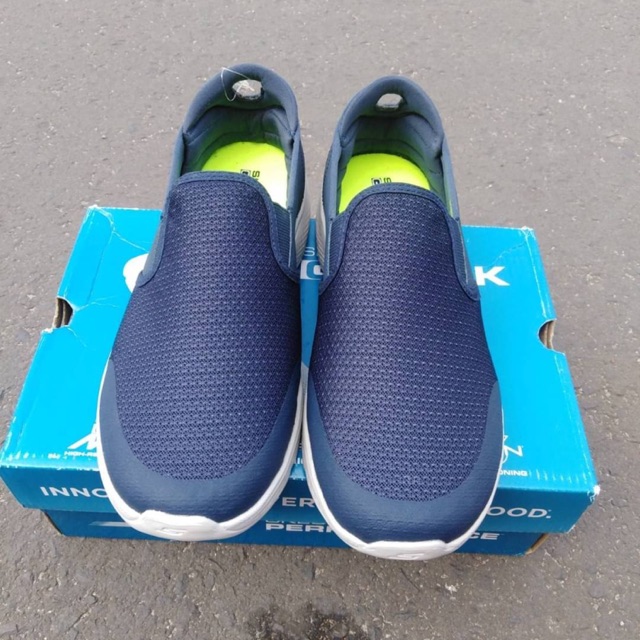 Skechers Go Walk 4 Contain Navy