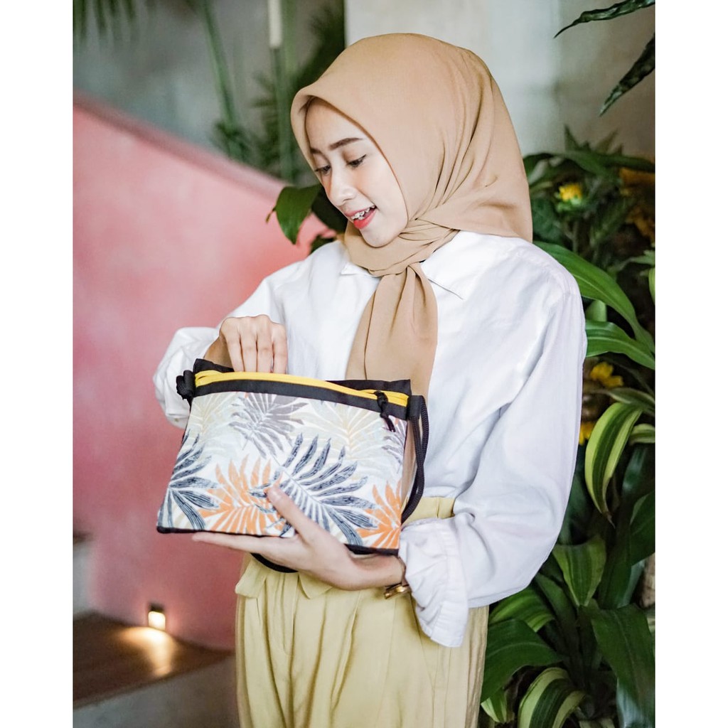 SLING BAG SACOCHE PALEM BELLA // taskanvasbdg - tas selempang wanita motif - tas pouch cewek lucu