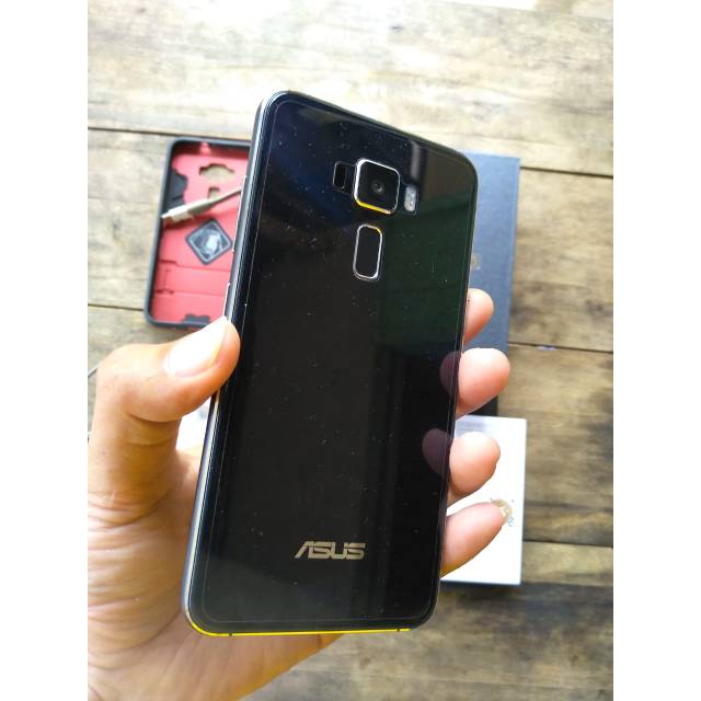 Asus zenfone 3 ze520kl
