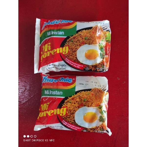 

indomie goreng mi instan