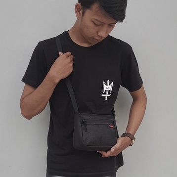 Tas Selempang - Slingbag Fanteus Exer 2 Muka Bisa Bolak Balik