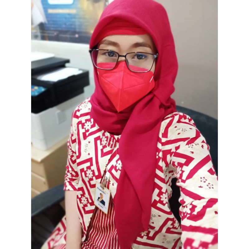 MASKER KN95 WARNA KHAKI UNGU HITAM ABU PUTIH HIJAU TOSCA KUNING BIRU ELEKTRIK DUCKBILL ECER