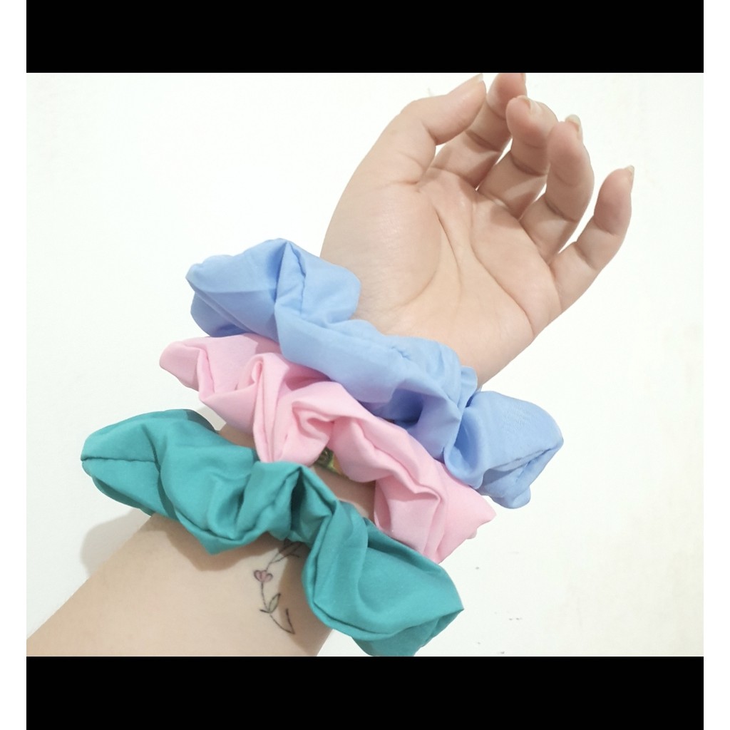 MEDIUM PASTEL Scrunchie / Scrunchies / Ikat Rambut Cepol Hijab GROSIR TERMURAH