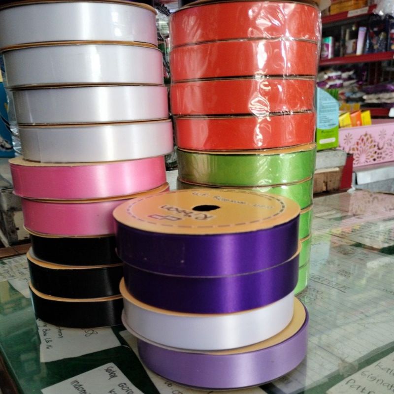 

pita layangan,pita kertas,pita kado