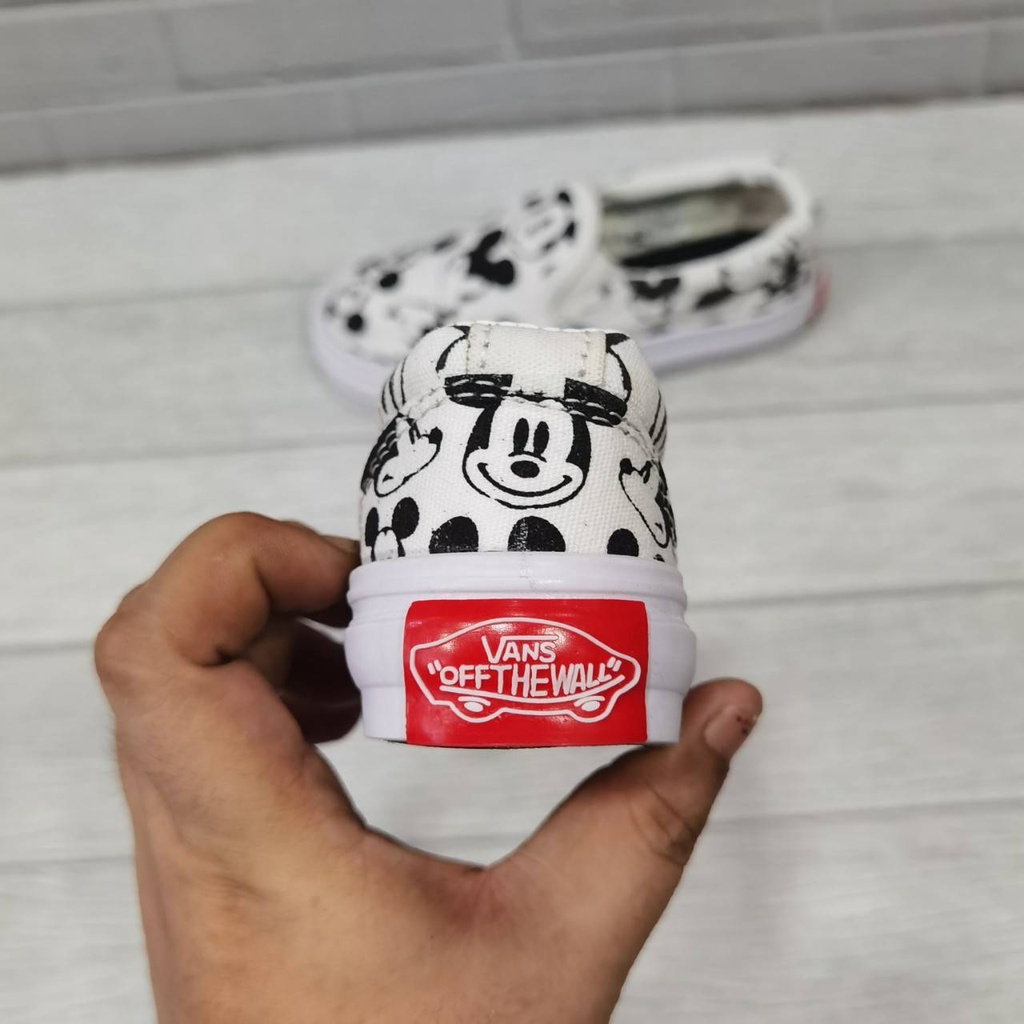 Sepatu Sneakers Vans Anak / Kids Vans Slip On - Mickey Mouse Putih / Cream