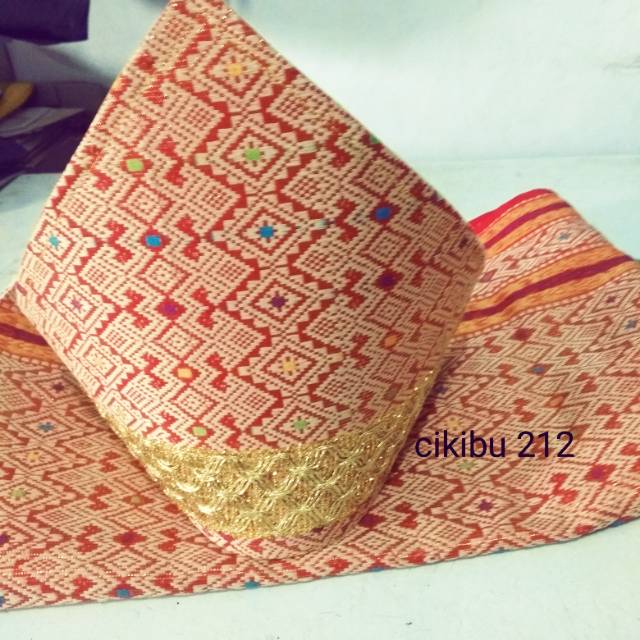 Topi Songket /segitiga/Sumatera