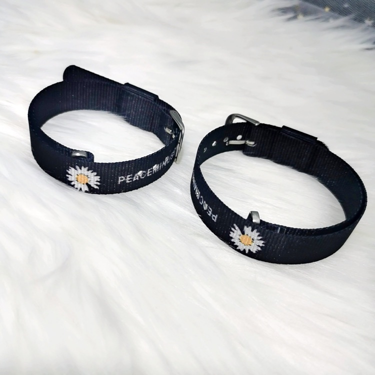 Selebriti Internet G-NAGA gaya yang sama little Daisy gelang in keren beberapa Gelang gadis jantung