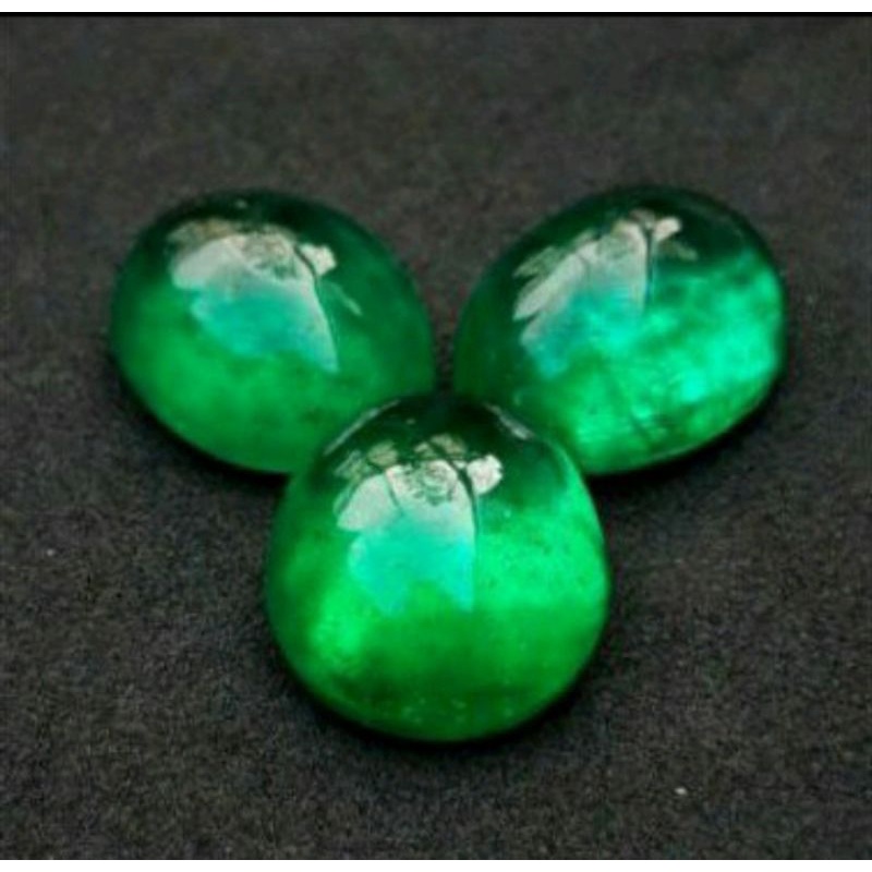 BATU PERMATA NATURAL LODSSTONE ZAMRUD RUSIA TOP LUSTER