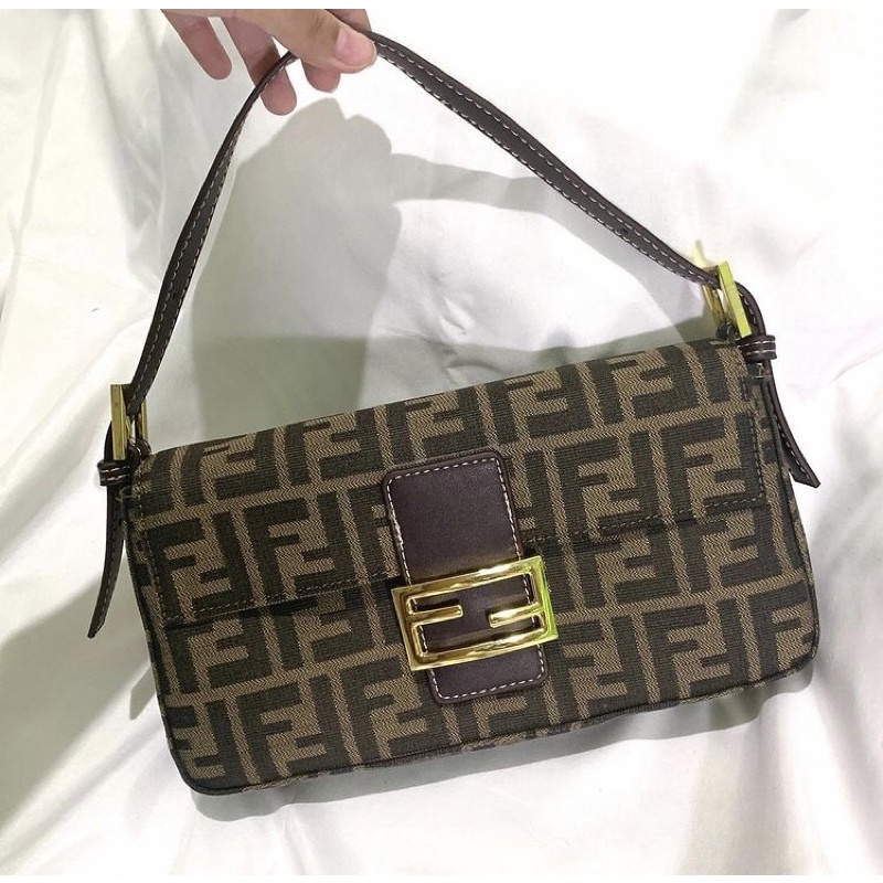 fendi vintage baguette