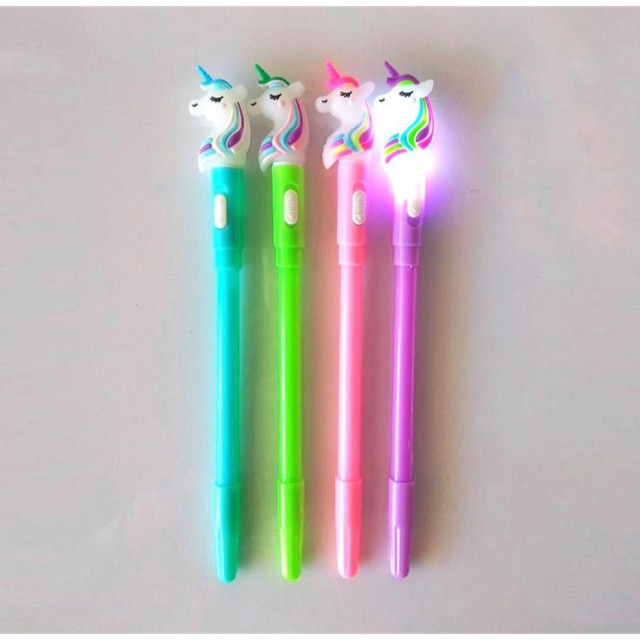 

Ballpoint Kepala Unicorn Dengan Lampu Pulpen Gel