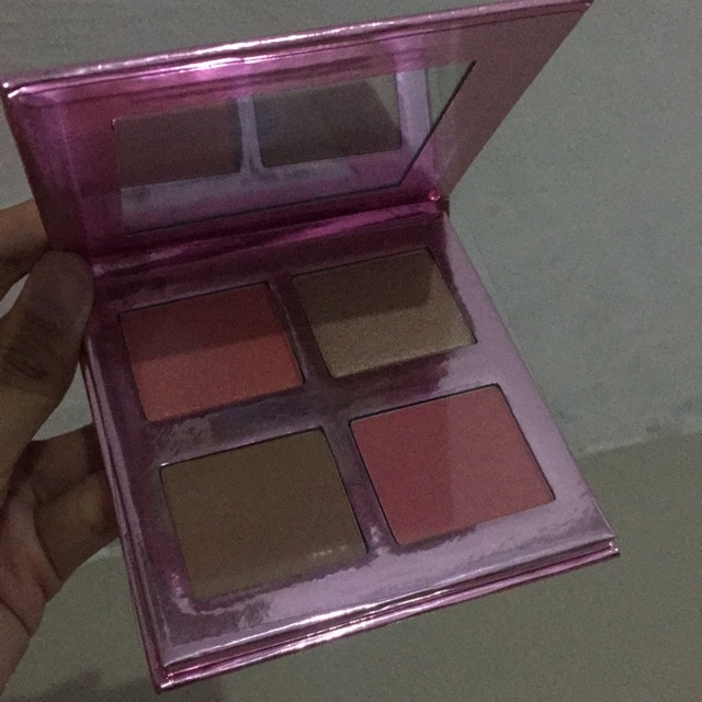 Esqa x BCL Her Everyday Cheek Palette