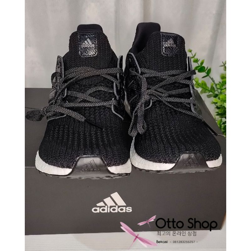 Sepatu lari Adidas Ultra Boost classic ORIGINAL BNIB edition Hitam Putih snakeskin 3 stripes