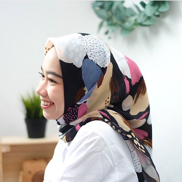 POLLYCOTTON PREMIUM MOTIF