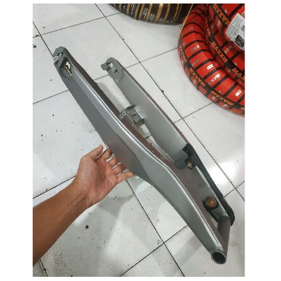 SWING ARM LISLAS MODEL HUSQVARNA  KTM NEW APRILIA YZ 250 KX 250 PNP KLX DTRACKER CRF 150 PANJANG 66C