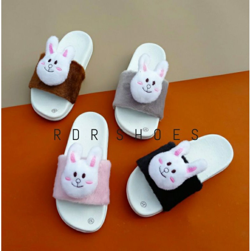 Sandal bulu boneka rabbit lucu bisa couple ibu anak