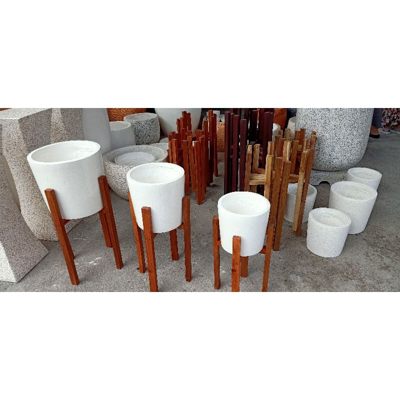 Pot bunga Teraso Tabung