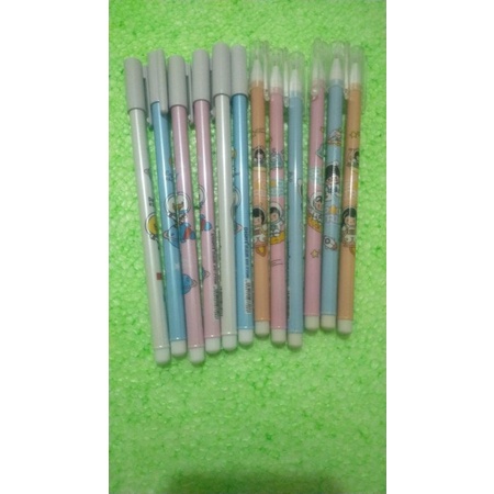 

Pen Gel tutup karakter