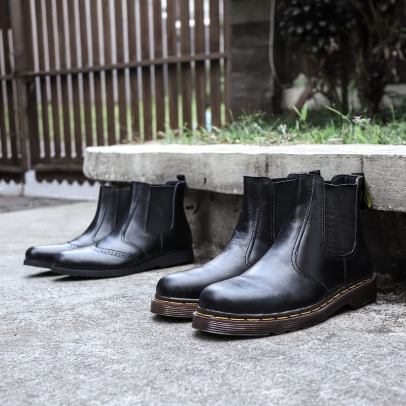 Chelsea boots pria hitam sepatu boots tanpa tali sepatu boots docmart Boston Footwear sepatu Chelsea boots kulit asli sepatu Chelsea boots docmart dokmart