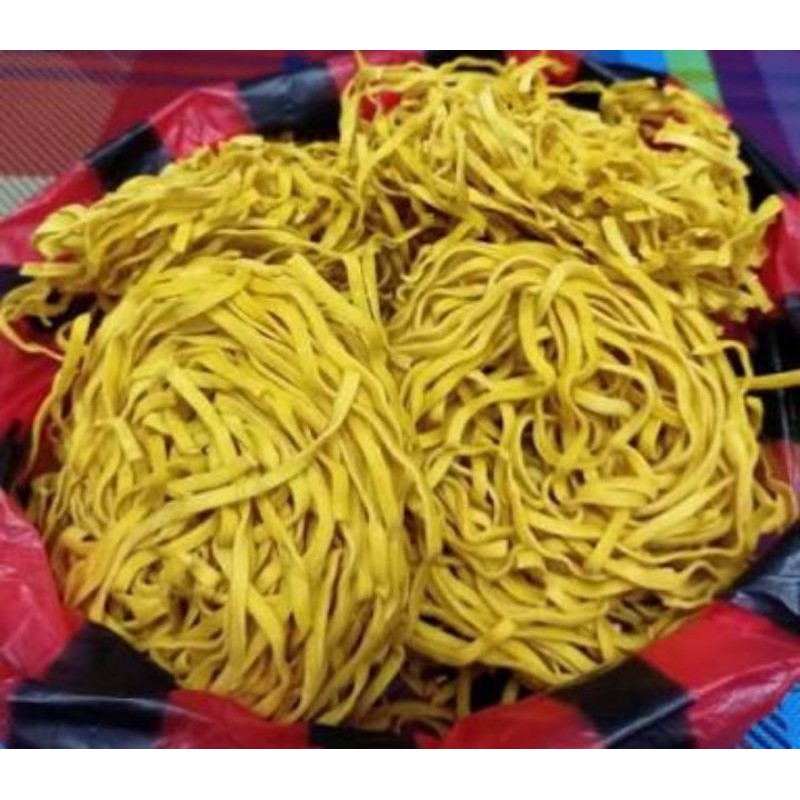 

MIE KUNING KERING KHAS PADANG