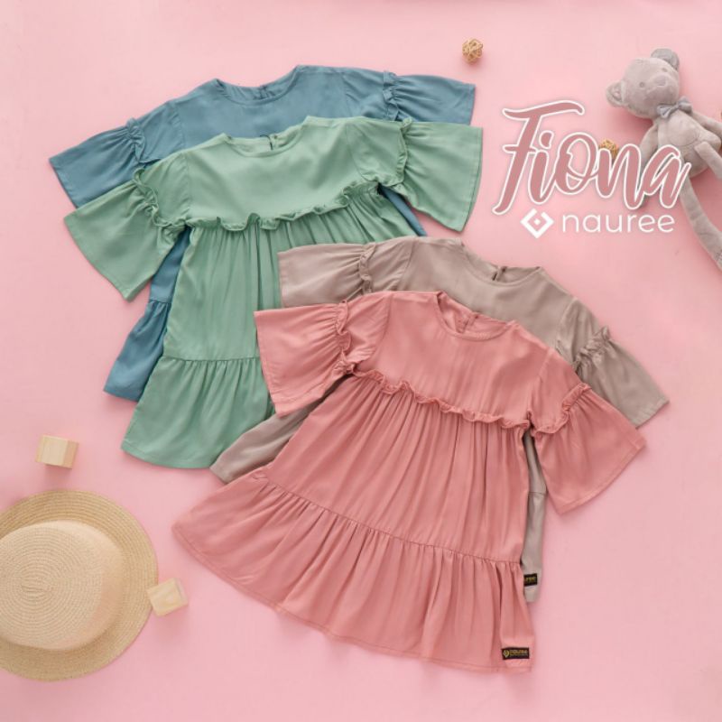 Nauree - Fiona Dress Anak Perempuan Bahan Rayon Twill Warna Khaki Peach Wardah Sage Ukuran S M Tidak Menerawang Tekstur Licin Halus Lembut Untuk Umur 1 2 3 4 5 6 Tahun Lengan Panjang Soft Premium Lembut Adem Dingin Nyaman