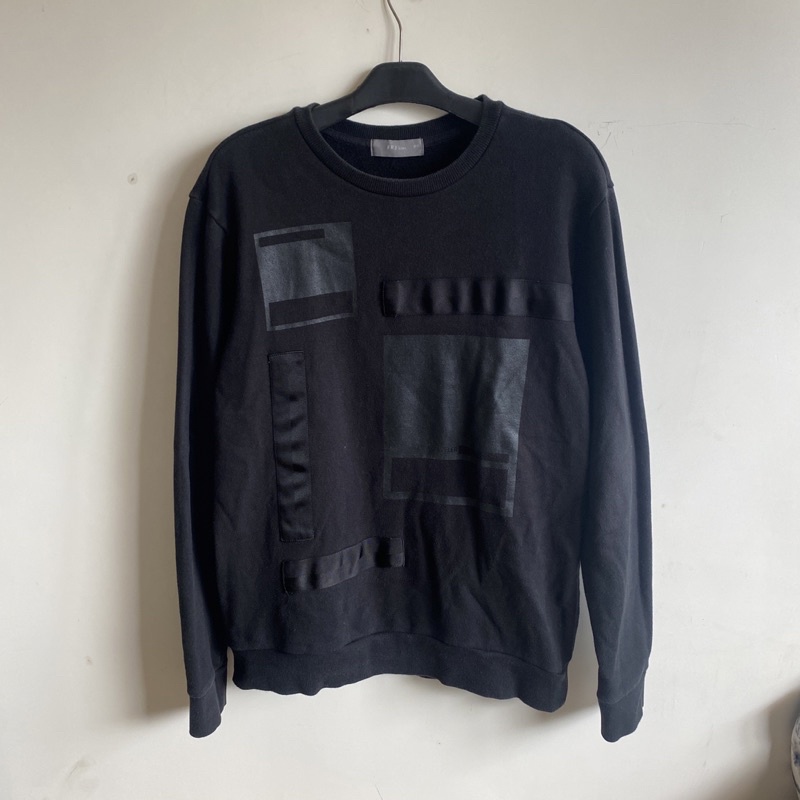 Crewneck frj jeans hitam second