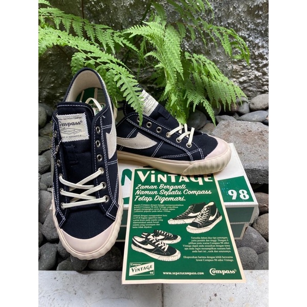 Compass Vintage 98