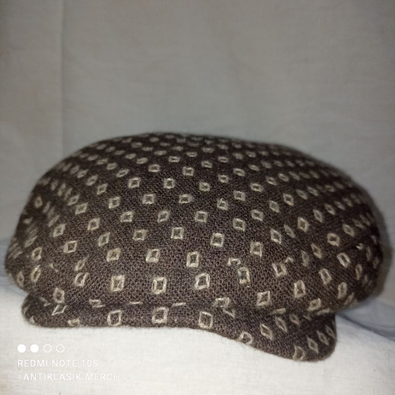 TOPI PET FLAT CAP VINTAGE ORIGINAL OVERRIDE SECOND