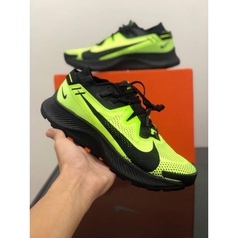 SEPATU NIKE PEGASUS TRAIL 2 - BLACK GREEN