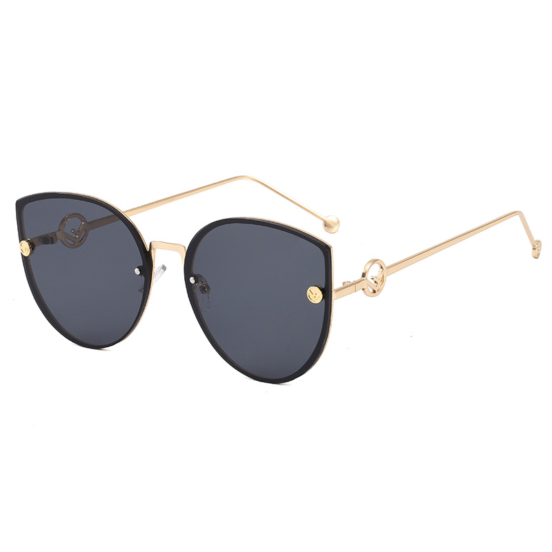 （YUZHU）COD Besi Frame Kacamata Hitam Retro Gaya Wanita Kacamata Hitam Oversize Cewek Square Sunglasses