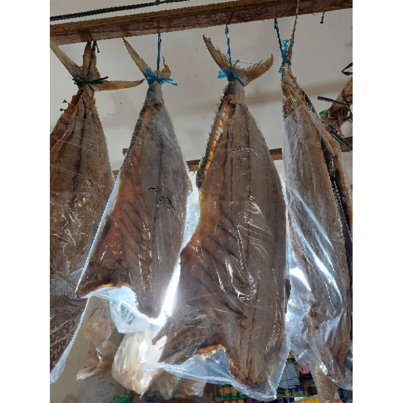 

Ikan Asin Talang per Ekor / Yan pou / Jan pu