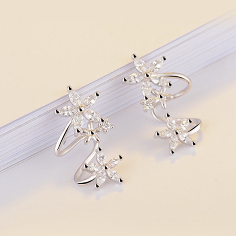 Anting Klip Bentuk Bunga Warna Silver Rose Gold Untuk Wanita