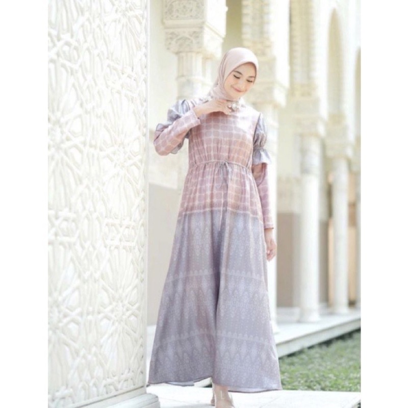 Twotone Dress Vanilla Hijab