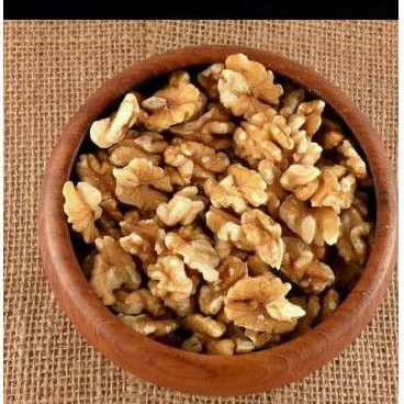 

walnut 1 kg murah 300.000 rb dari amrica