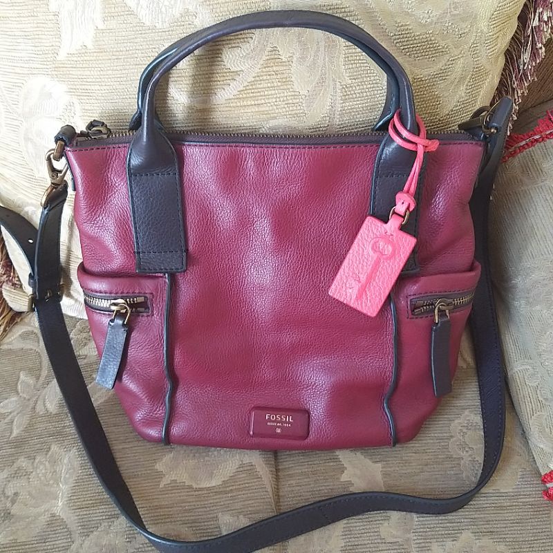 Preloved Tas Fossil Emerson Wine