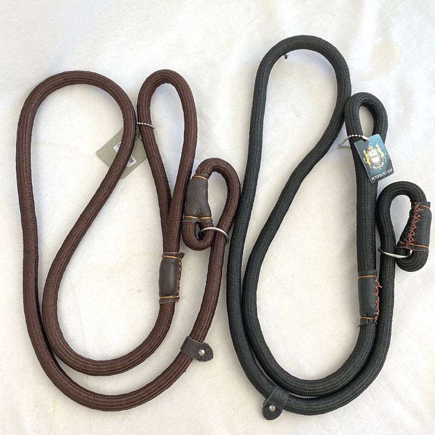 

TOPINDO LED1328 Tali Tuntun Anjing LEATHER Leash With And Collar 15mm x 120cm