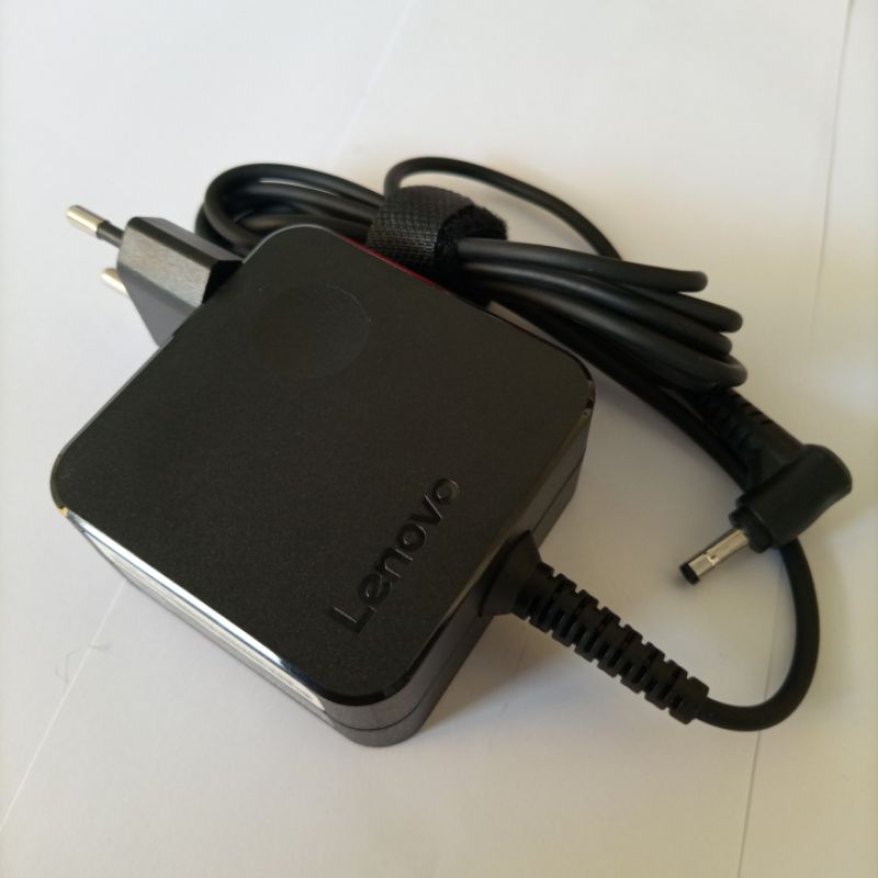 Adaptor Charger  Lenovo Ideapad Yoga 2,710S 310,310S 320S 330S 310-15ISK, 310-15IKB