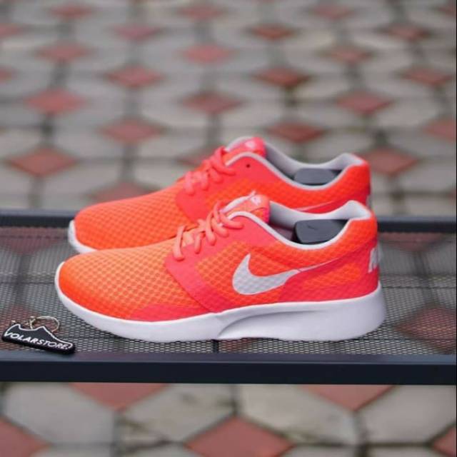 ORIGINAL Nike Kaishi Run Pink Peach

Sepatu Wanita BNWB