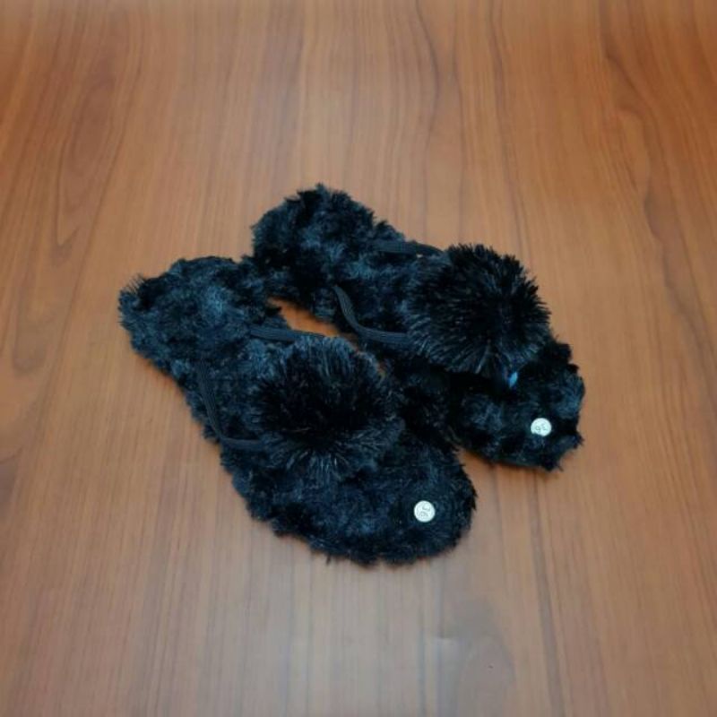 JB- Sandal jepit Bulu Pompom Terlaris