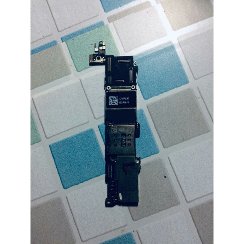 mesin iphone 5s lock icloud