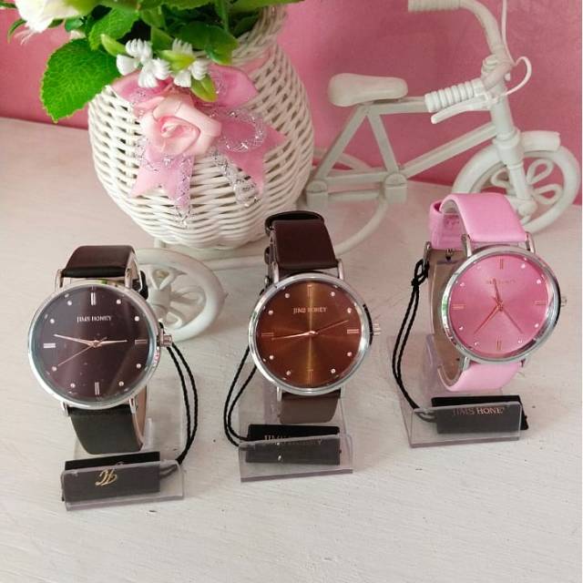 Jam tangan JH
