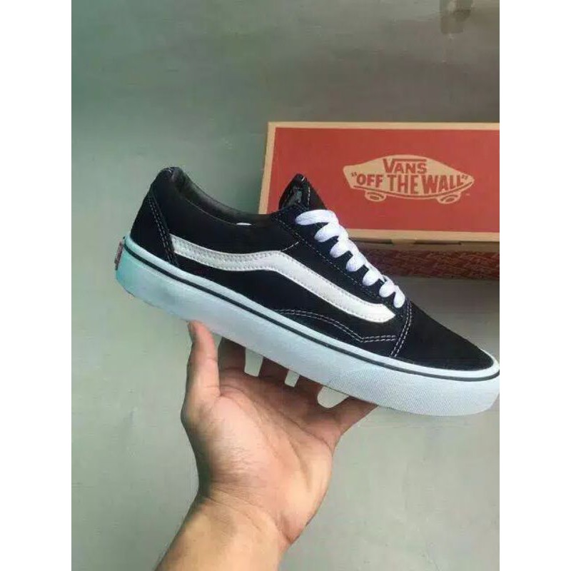 Sepatu vans oldskool black and white premium murah-3