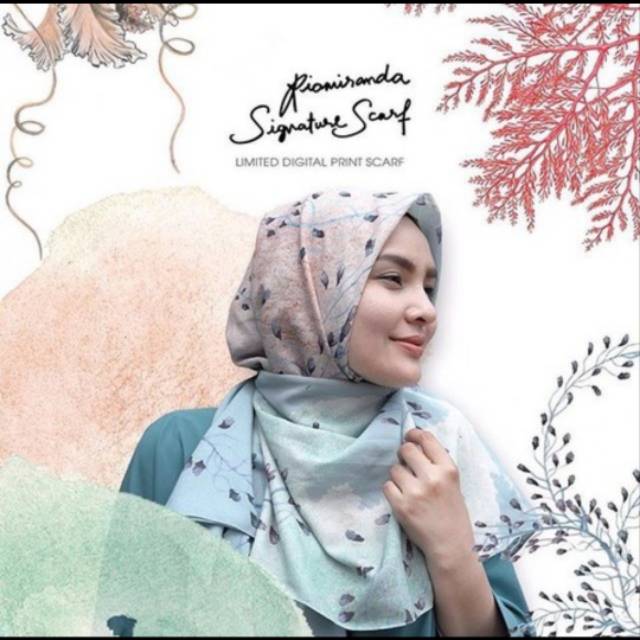 Ria Miranda Signature Scarf