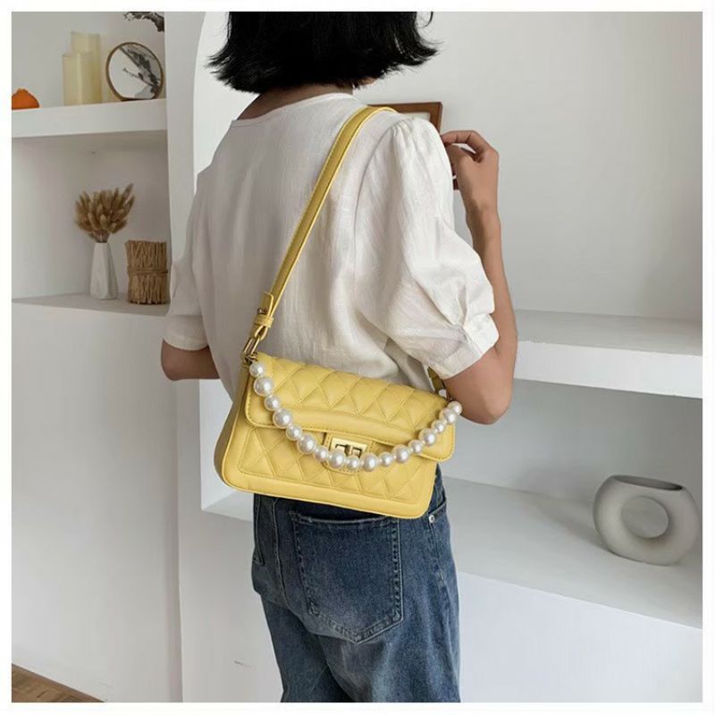 BATAM TAS BRANDED Tas Chanel Classic Flap So Black Patent Medium HITAM Seprem Box 1112 14B